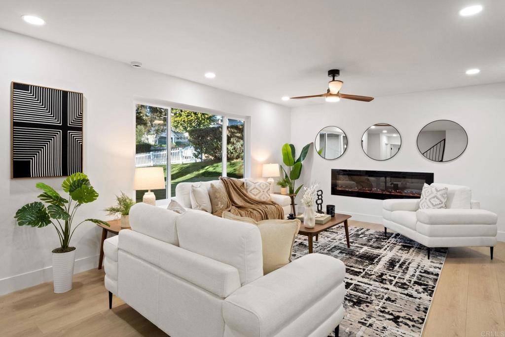 University City, CA 92122,5889 Cozzens Ave