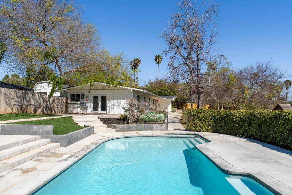 Fallbrook, CA 92028,1743 Green Briar Circle