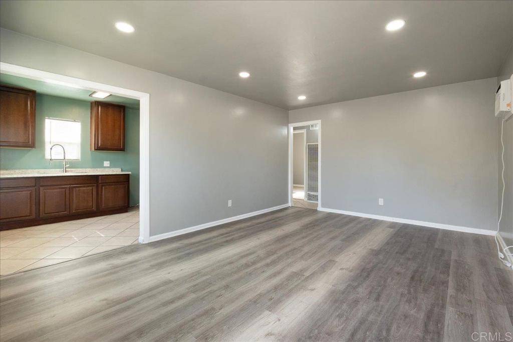 San Diego, CA 92113,3260 64 Steel ST