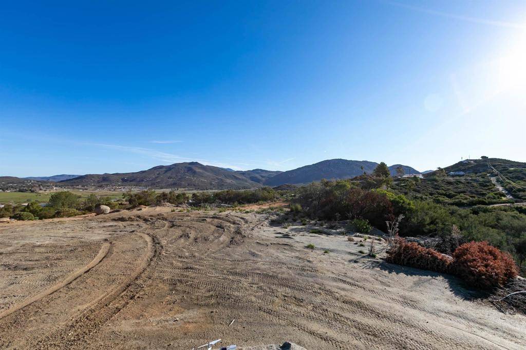 Alpine, CA 91901,0 Casa De Roca WAY