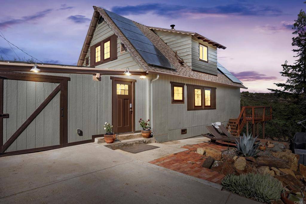 Descanso, CA 91916,10172 Boulder Creek RD