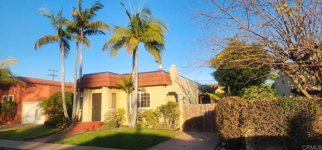 San Diego, CA 92116,4511 Vista ST