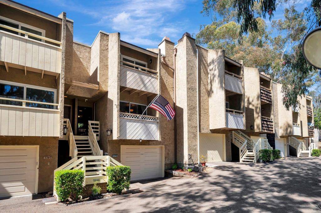 La Mesa, CA 91942,5362 Lake Murray Blvd