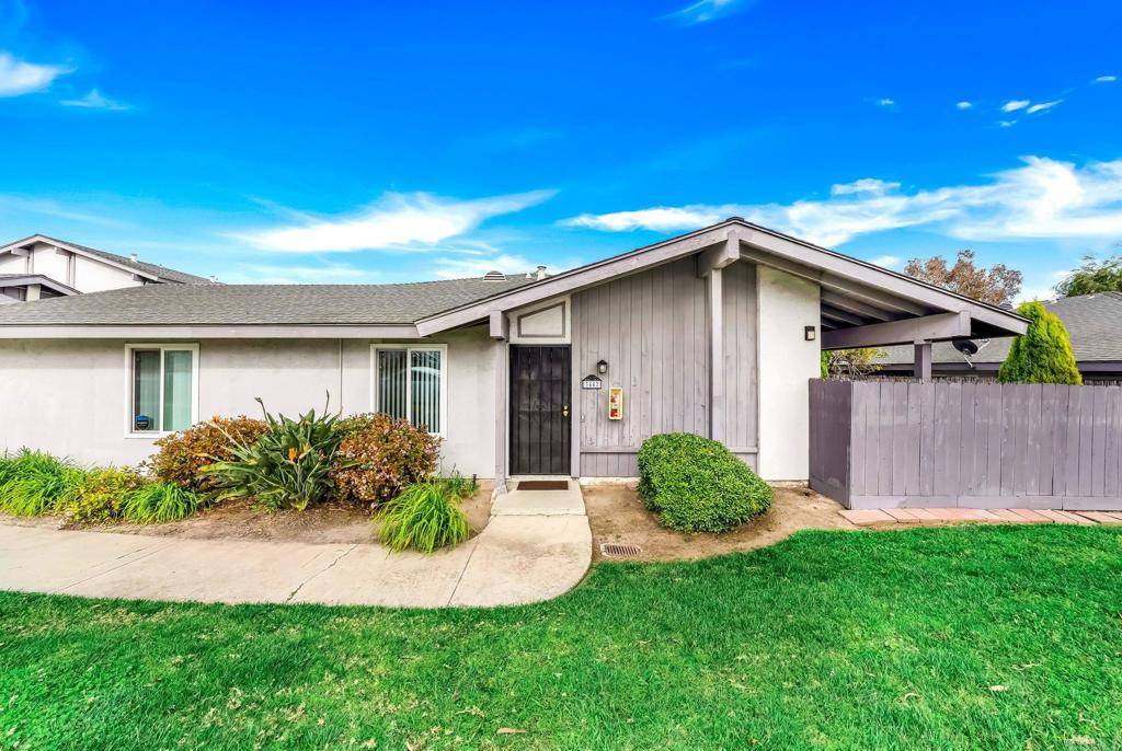 Oceanside, CA 92056,3442 Thunder DR