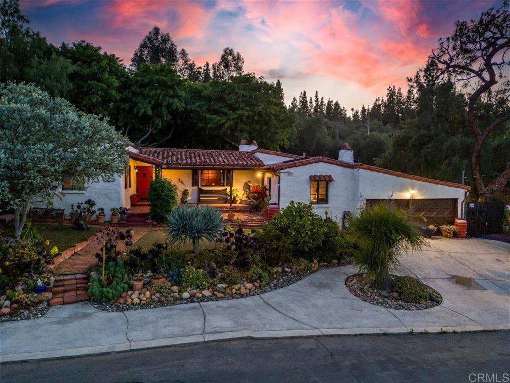 La Mesa, CA 91941,4210 Black Mountain RD