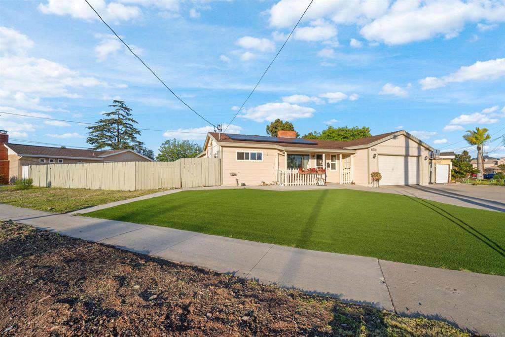 La Mesa, CA 91942,8100 8100 Binney PL