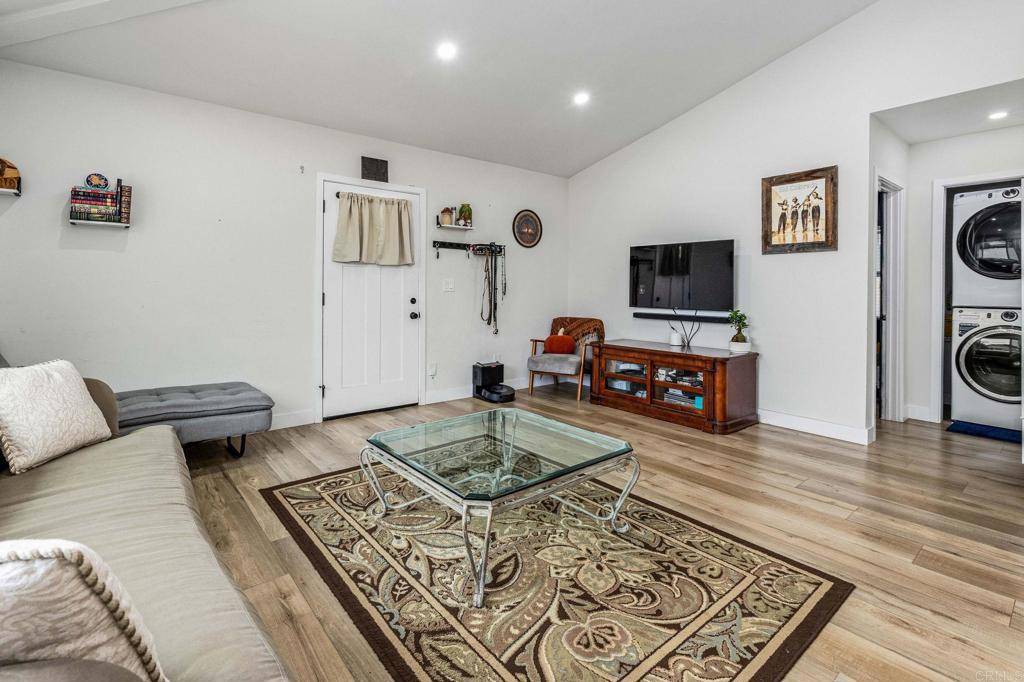 Imperial Beach, CA 91932,1254 13Th St