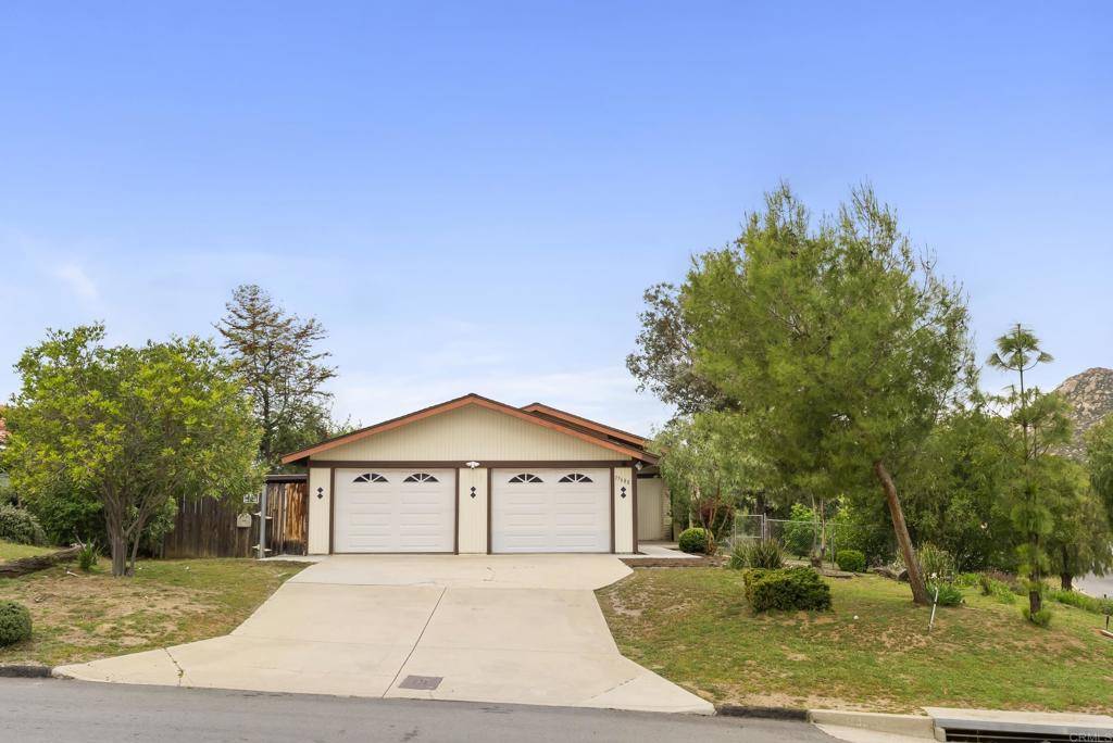 Ramona, CA 92065,15688 Cathedral WAY