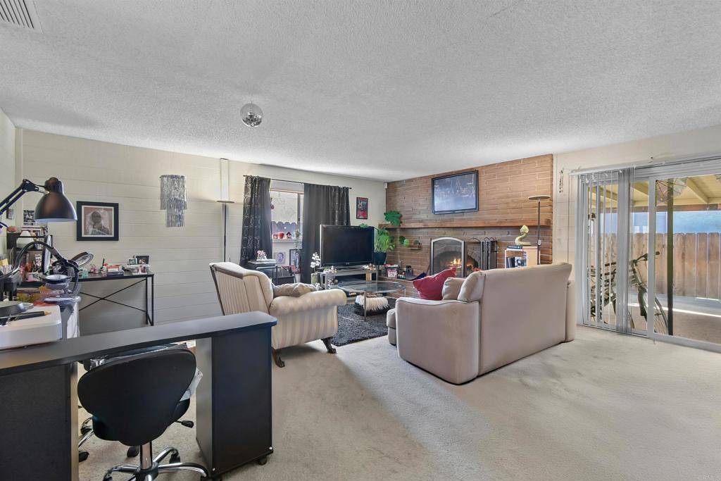 El Cajon, CA 92020,340 44 Filbert St