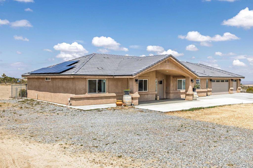 Pinon Hills, CA 92372,11374 Desert View RD