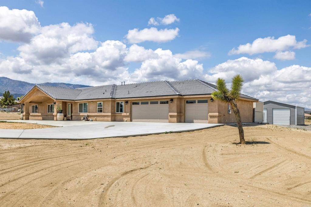 Pinon Hills, CA 92372,11374 Desert View RD
