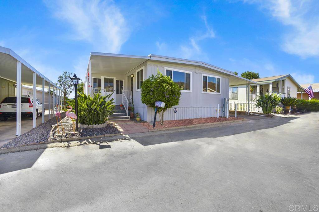 El Cajon, CA 92021,450 E Bradley Avenue Spc 67