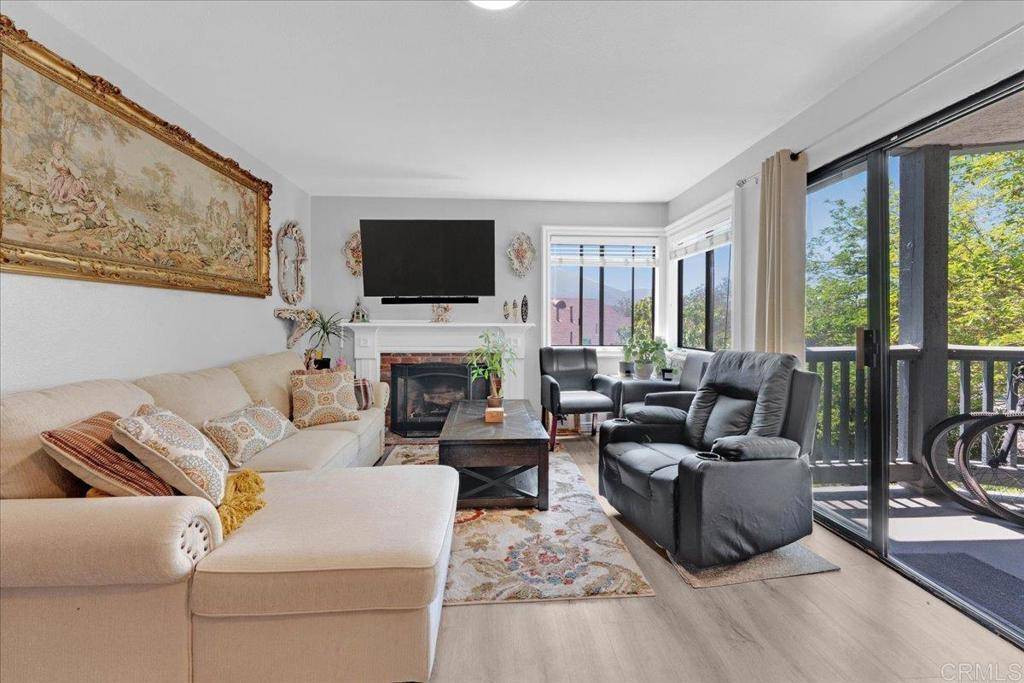 San Diego, CA 91978,2916 Alanwood CT