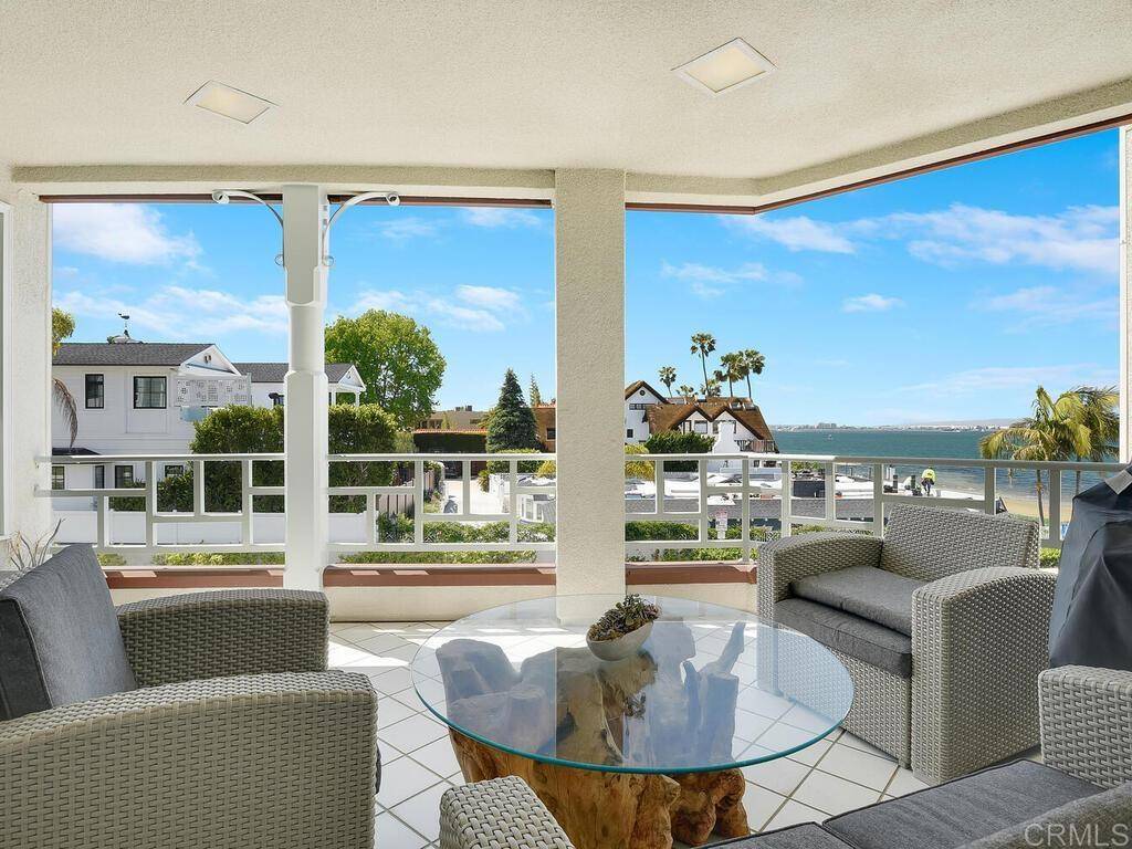 Coronado, CA 92118,1099 1st ST #217
