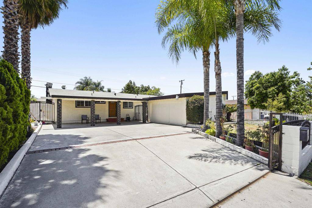 La Puente, CA 91744,17010 Pocono ST