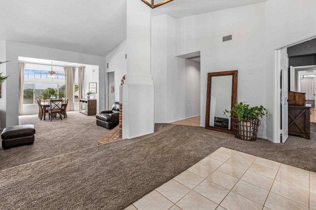 Alpine, CA 91901,2647 Collado Corte