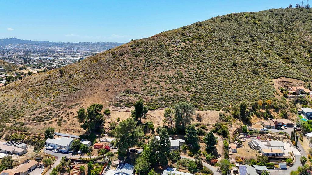 Lakeside, CA 92040,11825 Taia