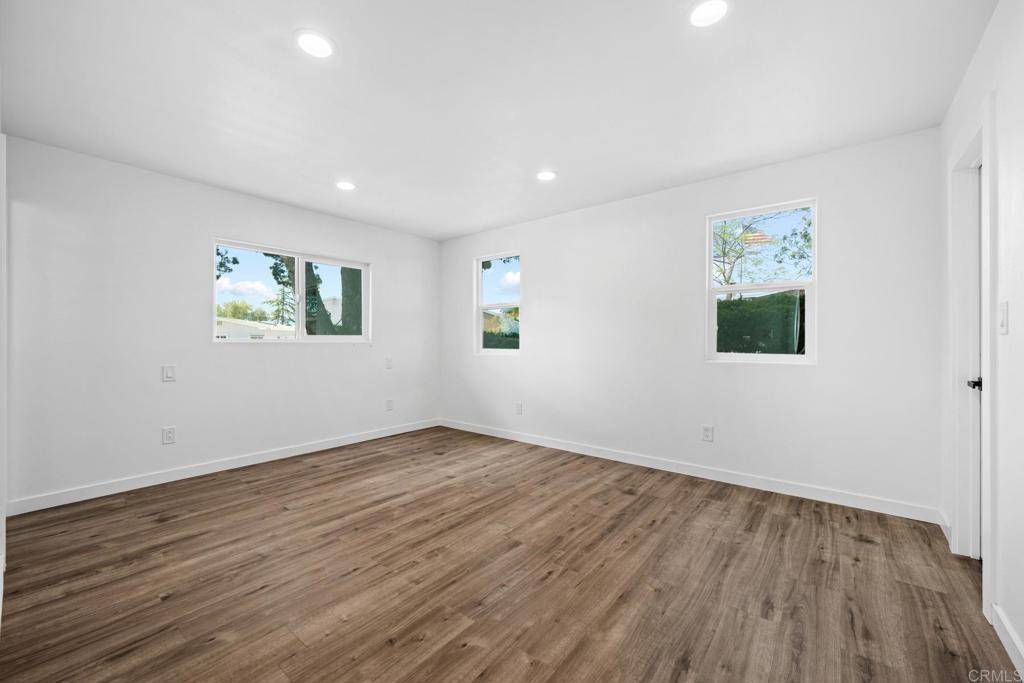 San Diego, CA 92117,4585 Mount Henry PL