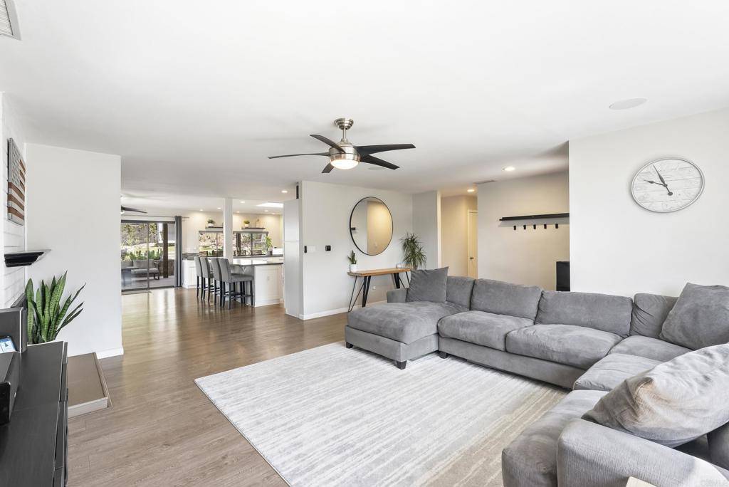 El Cajon, CA 92021,1494 Lily AVE