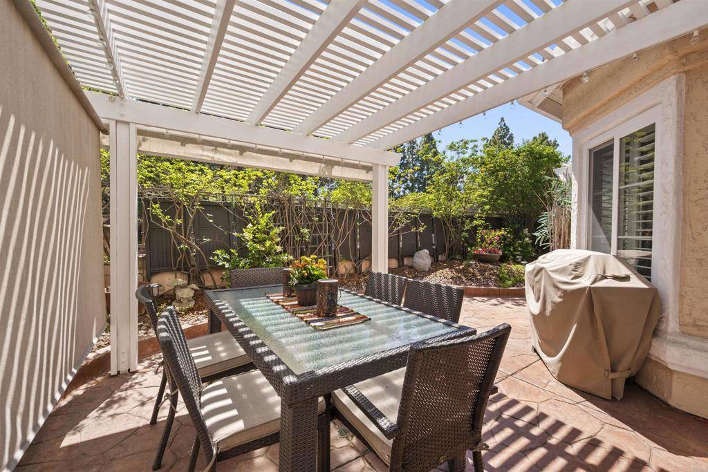 Chula Vista, CA 91915,1098 TORREY PINES RD