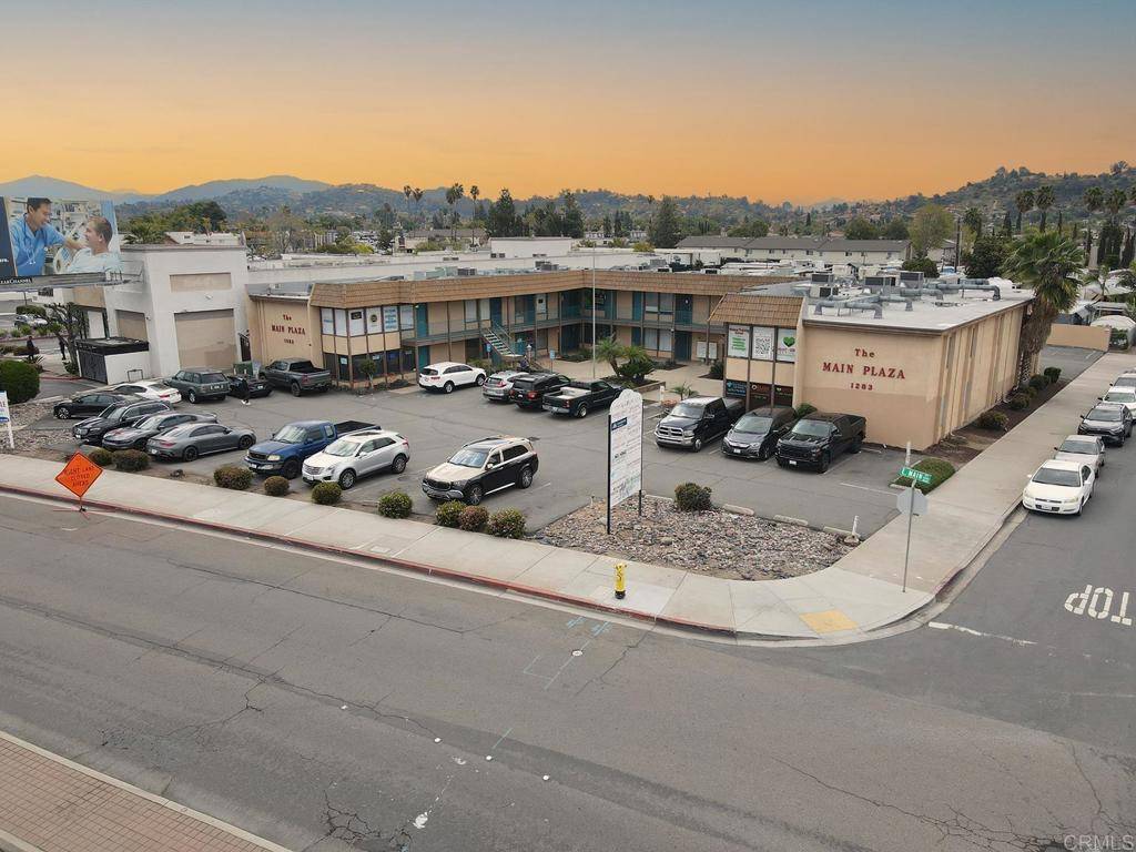 El Cajon, CA 92021,1283 E Main St