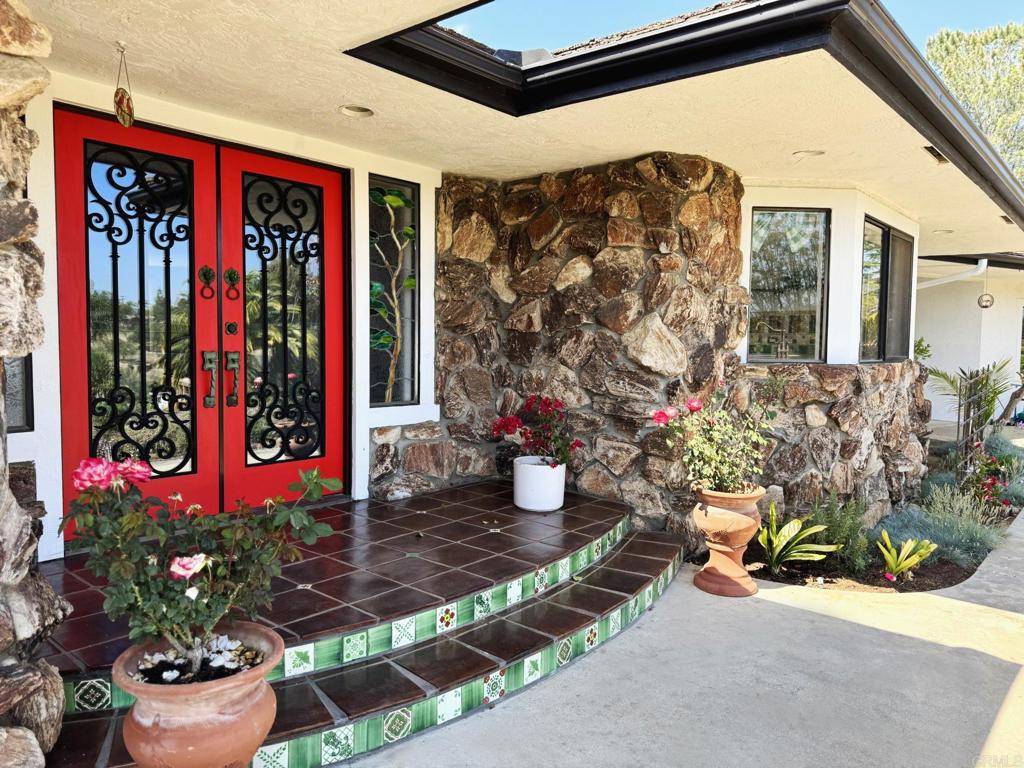 Fallbrook, CA 92028,1650 Winterwarm Dr.
