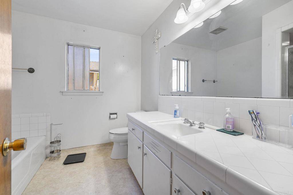 Fresno, CA 93705,1646 W Cornell AVE