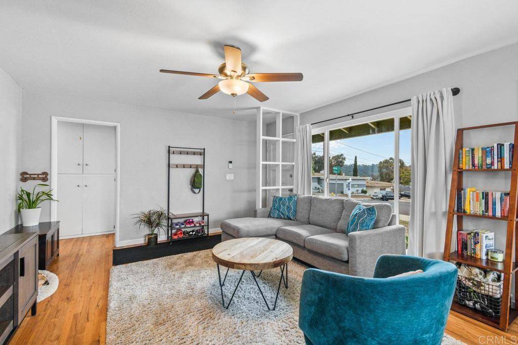 San Diego, CA 92120,6053 Mohler ST