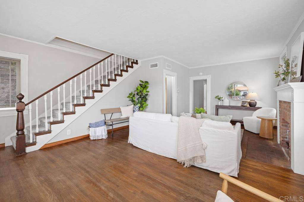 Coronado, CA 92118,131 H AVE