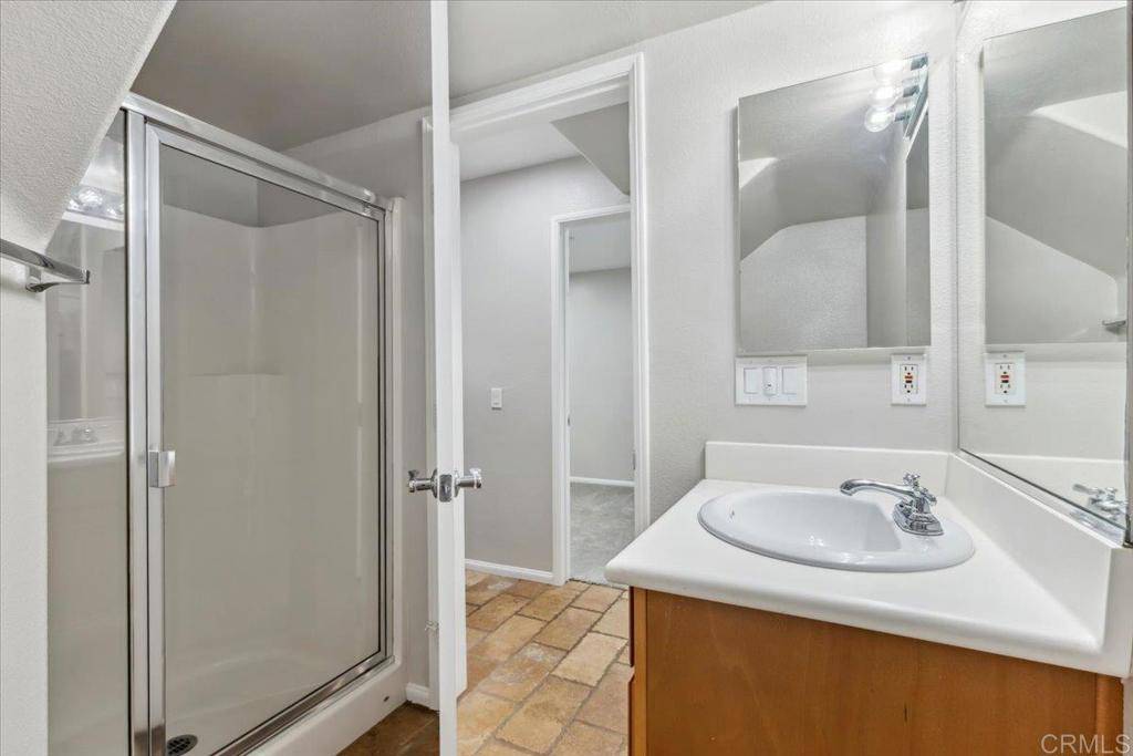 San Diego, CA 92117,3023 Pacific Palm WAY