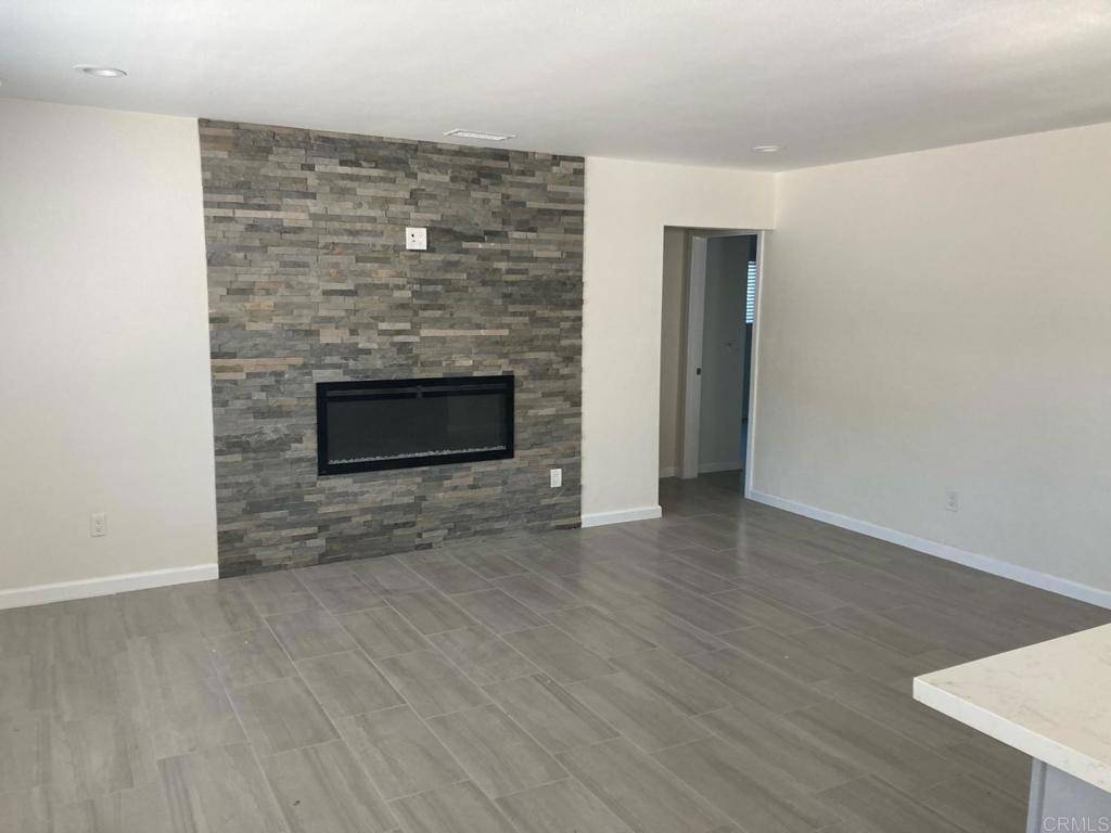 Santee, CA 92071,8615 Placid View #A