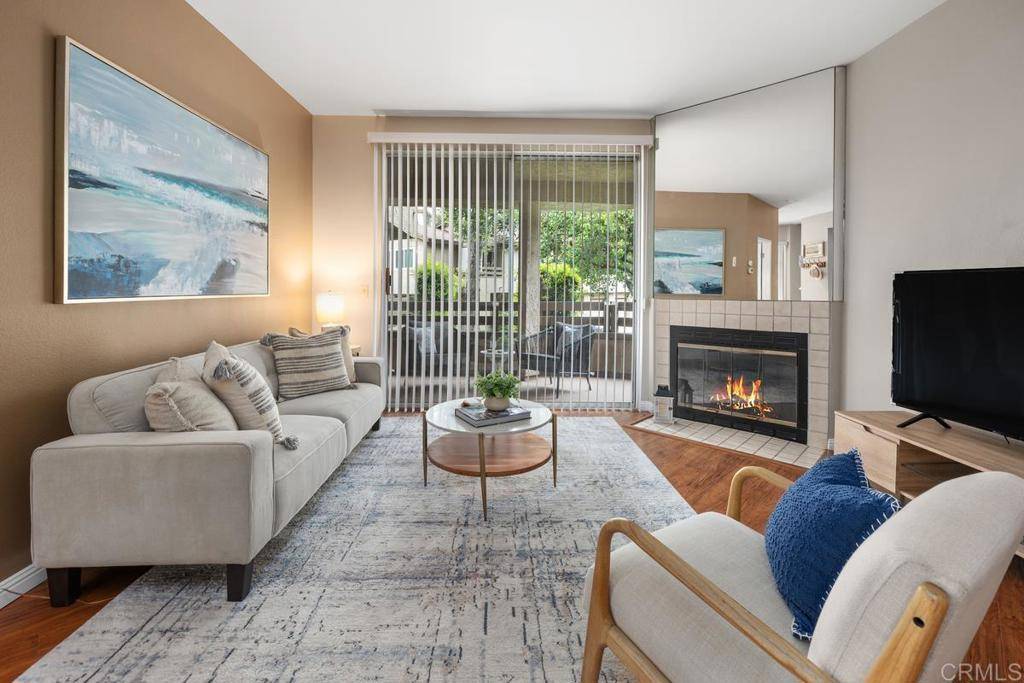 Santee, CA 92071,7398 Park View CT #135