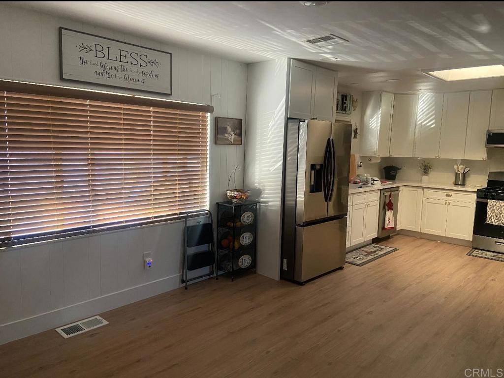 Cherry Valley, CA 92223,10493 Overland Trail