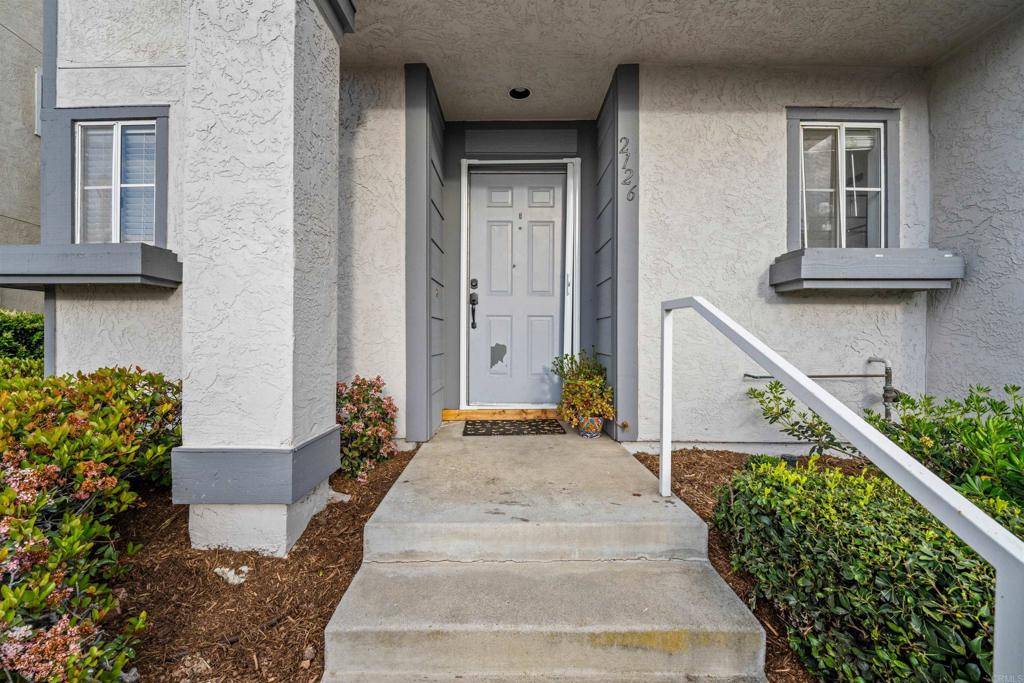 Spring Valley, CA 91977,2126 Kings View CIR