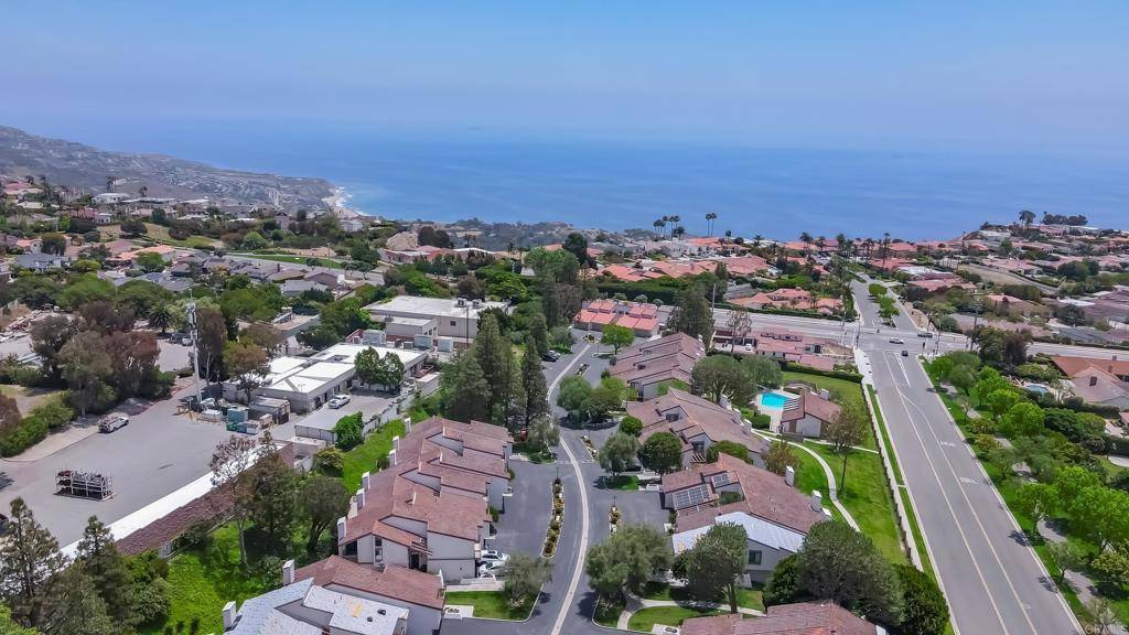 Rolling Hills Estates, CA 90274,22 Seaview Dr S