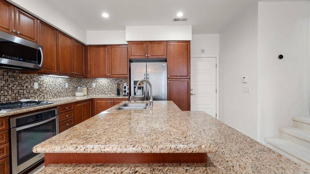 San Diego, CA 92108,2510 Aperture CIR