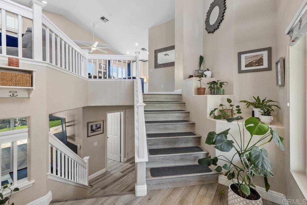 Santee, CA 92071,150 Rock Glen WAY