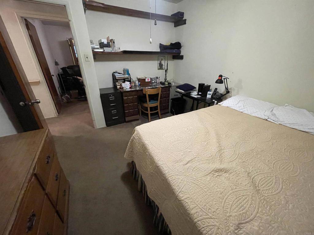 Calexico, CA 92231,722 N Preston DR E