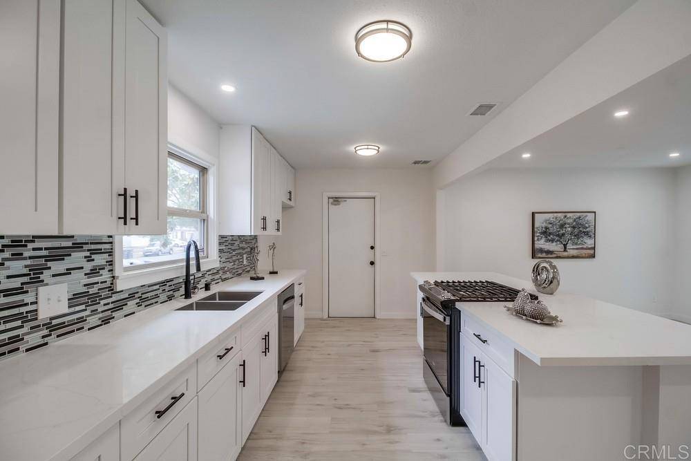 El Cajon, CA 92021,1125 Evilo ST
