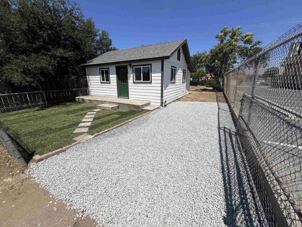 Ramona, CA 92065,1021 D ST