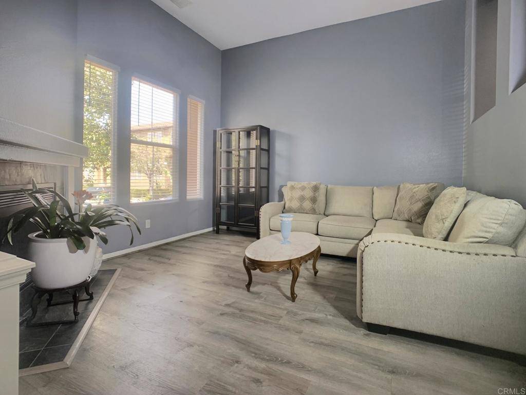 San Diego, CA 92129,7755 Via Montebello #2