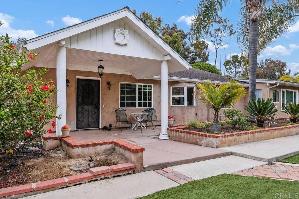 Encinitas, CA 92024,1093 Rancho Santa Fe Rd.