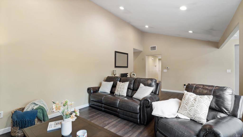 Chula Vista, CA 91911,271 E Rienstra ST