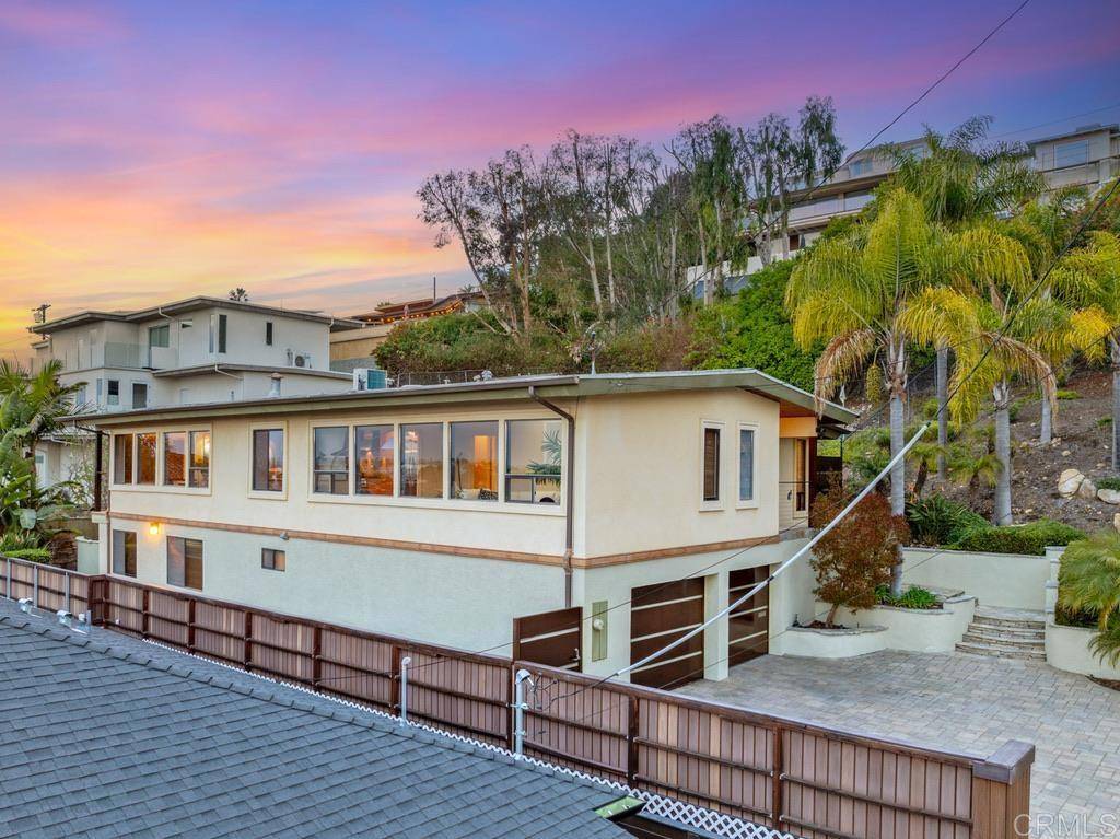 San Diego, CA 92106,3145 Quimby ST