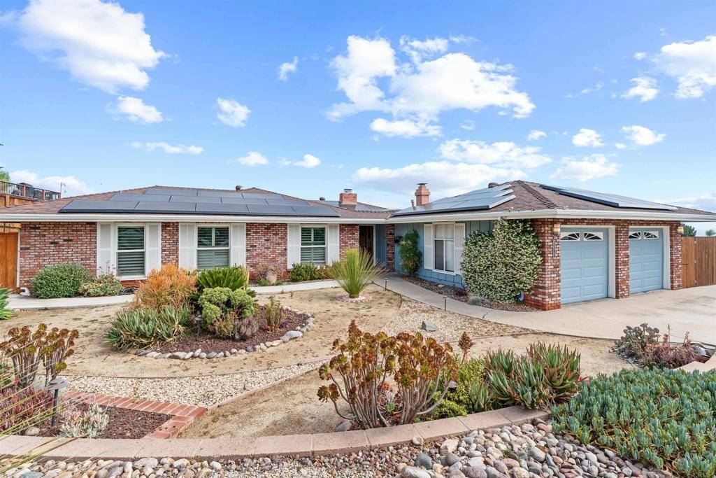El Cajon, CA 92020,1308 Hacienda Dr
