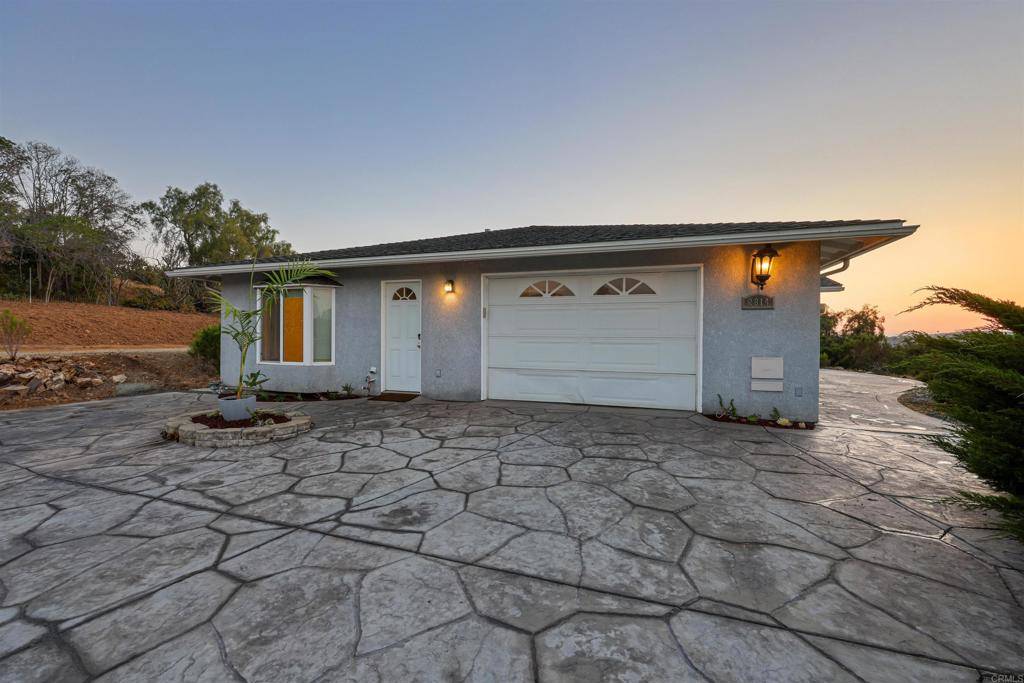 Spring Valley, CA 91977,2814 Helix ST