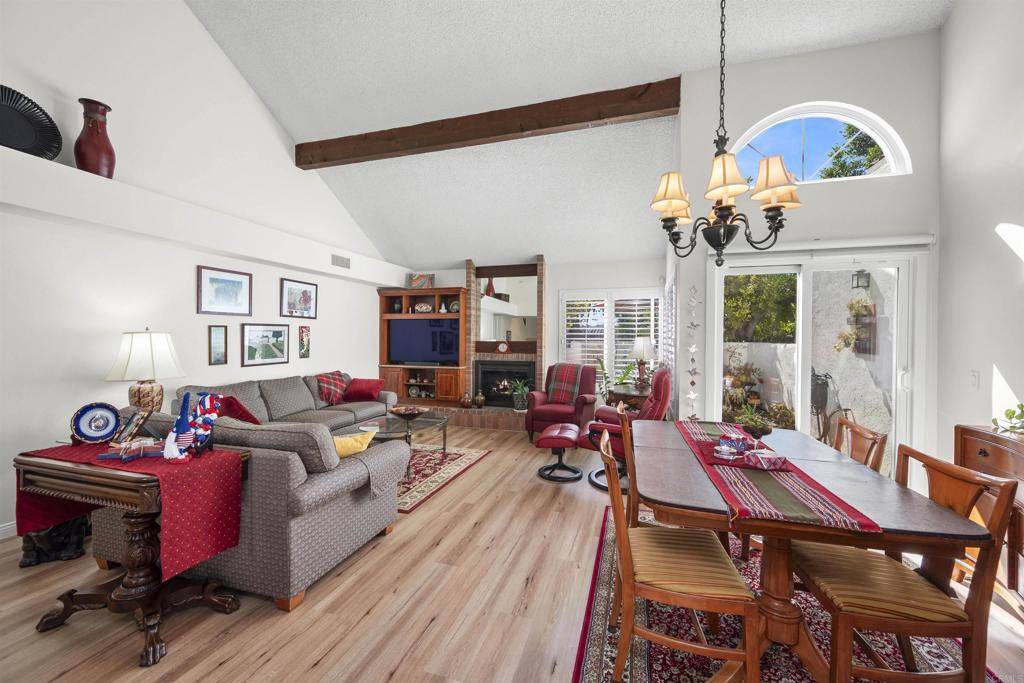 Bonita, CA 91902,4623 VILLAS DR