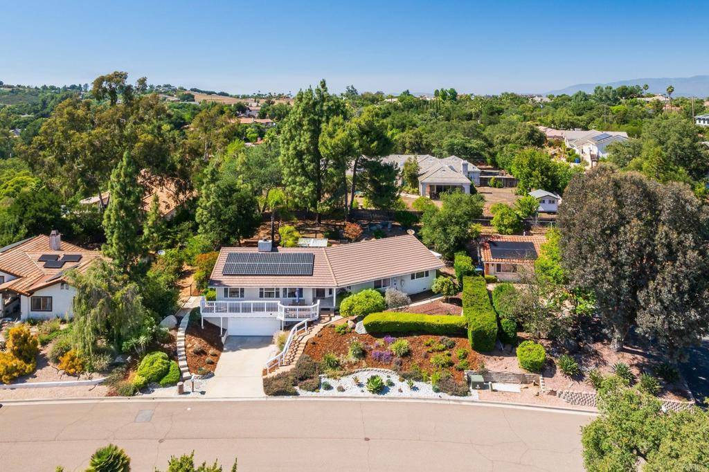 Escondido, CA 92026,10518 Moon View Way