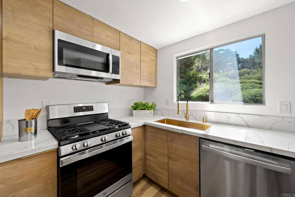 Oceanside, CA 92057,4269 Black Duck WAY