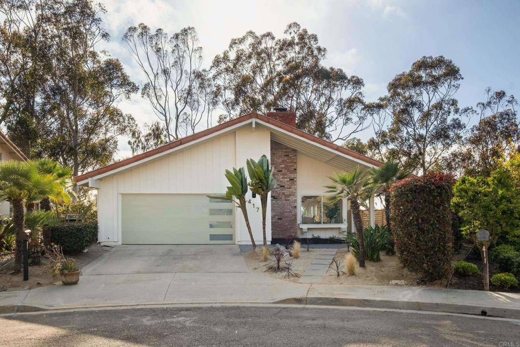 Solana Beach, CA 92075,417 Santa Victoria